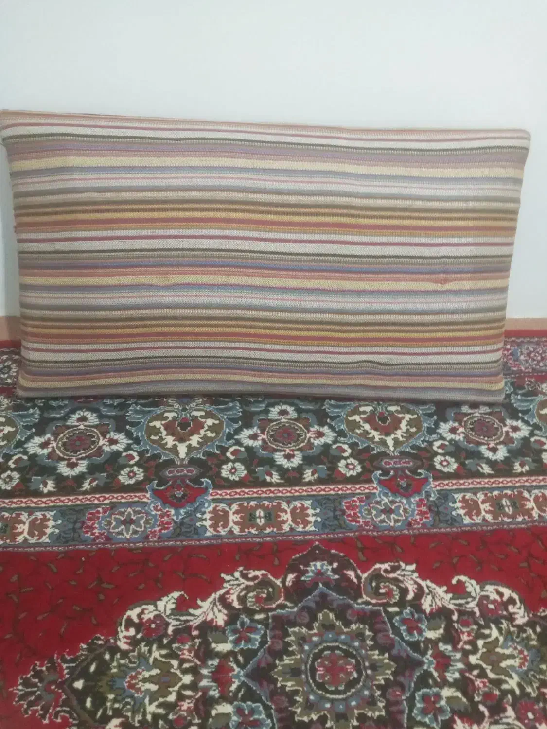 پشتی|پشتی|چناران, |دیوار