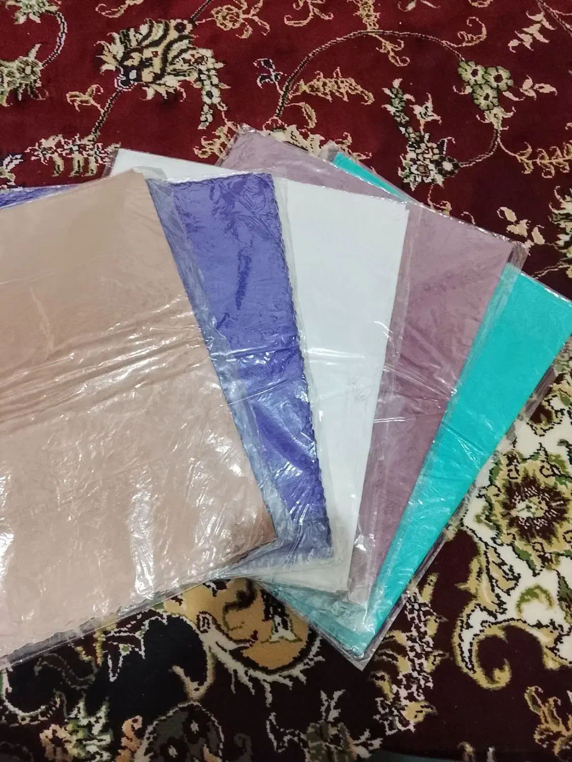 سفره|سفره، حوله، دستمال آشپزخانه|قم, قلعه کامکار|دیوار