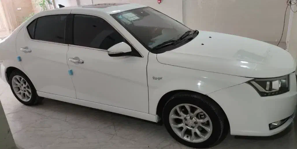 دنا پلاس آپشنال|خودرو سواری و وانت|خرم‌آباد, |دیوار