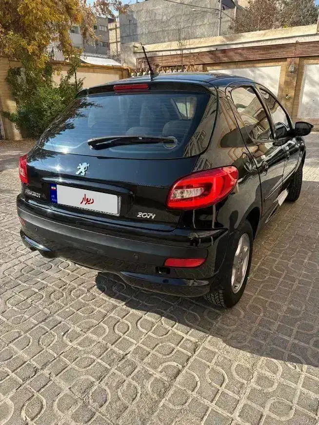 پانا در حد ۱۴۰۲ مشکی ابنوس 207|خودرو سواری و وانت|مشهد, هفت تیر (آب و برق)|دیوار