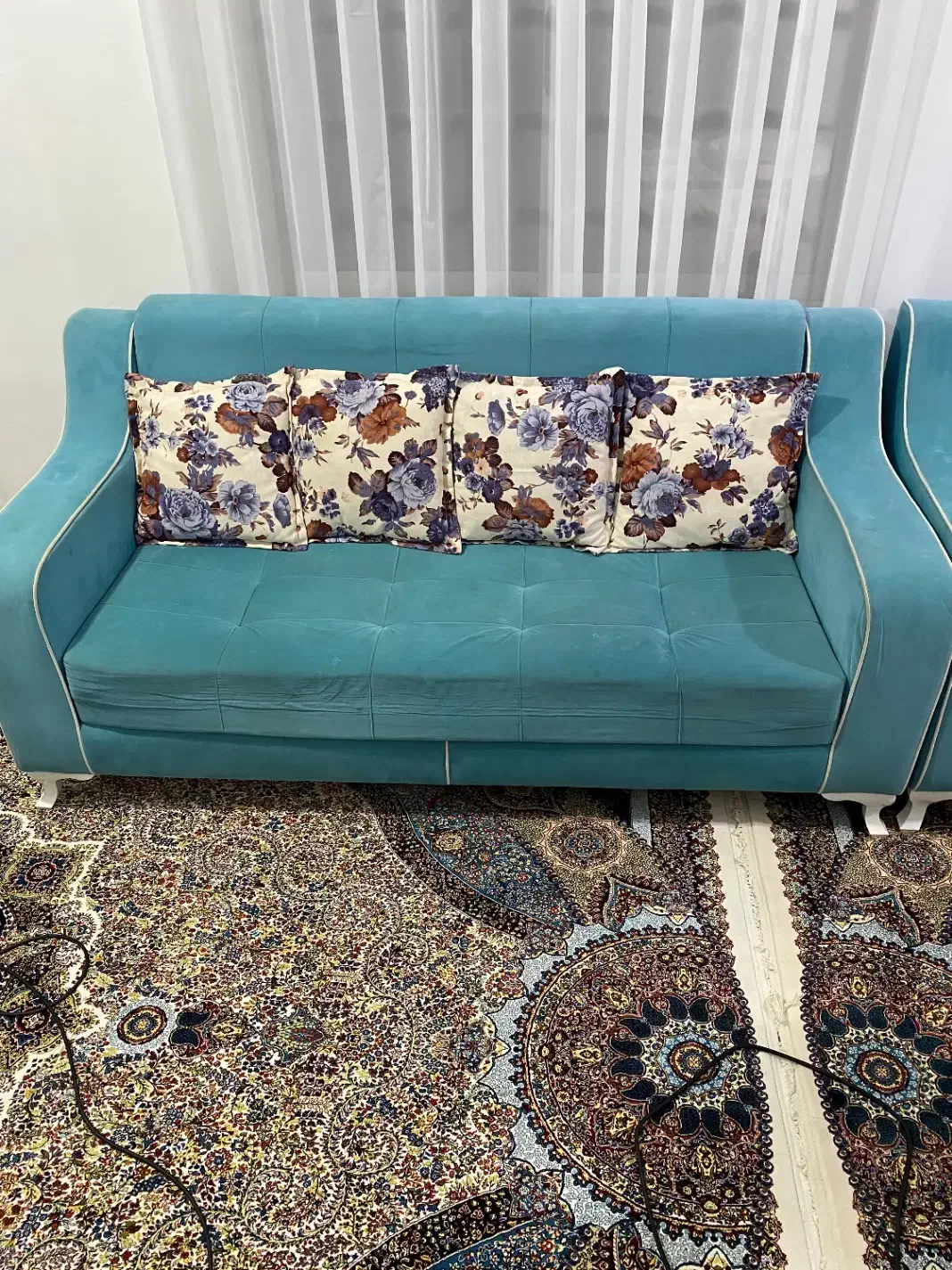 مبل راحتی فیروزه ای روشن|مبلمان خانگی و میز عسلی|محمودآباد, |دیوار