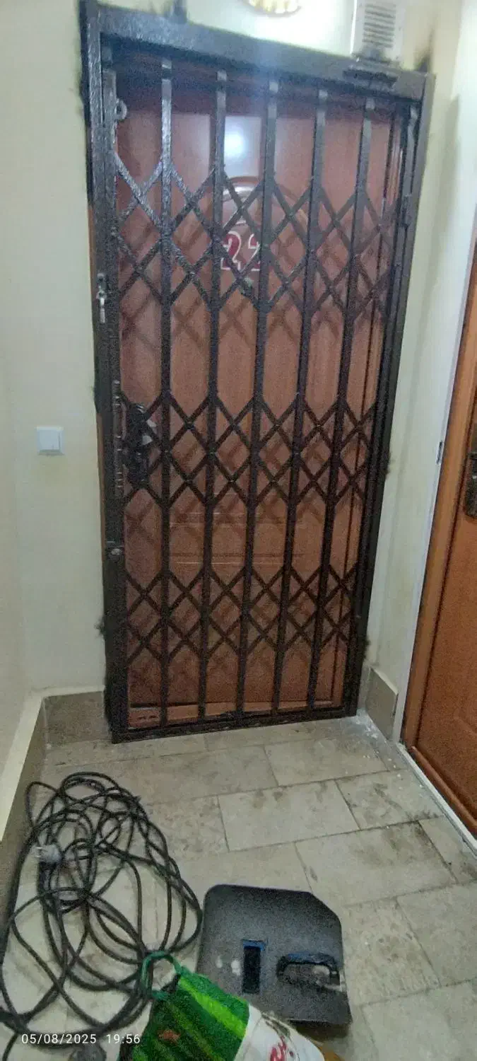 فروش ویژه حفاظ(آکاردئونی)درب UPVC توری کشویی رگلاژ|مصالح و تجهیزات ساختمان|محمدیه-قزوین, |دیوار