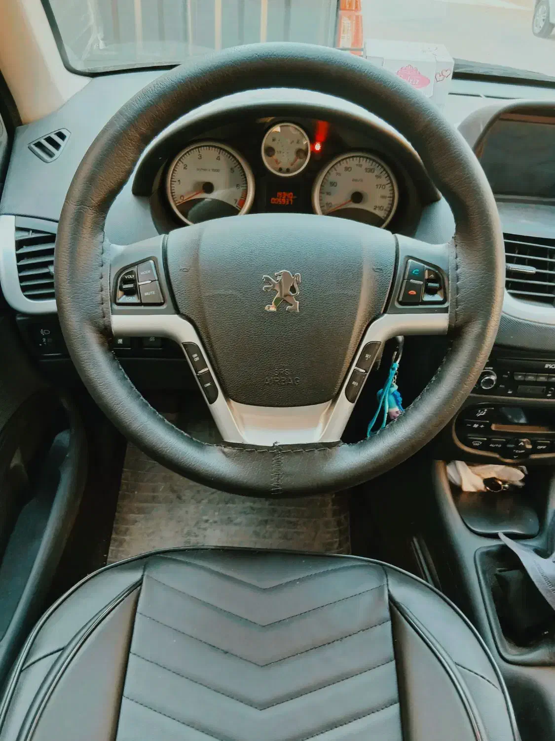 روکش صندلی کفپوش دورفرمان دوختنی قیمت عمده|قطعات یدکی و لوازم جانبی|بجنورد, |دیوار