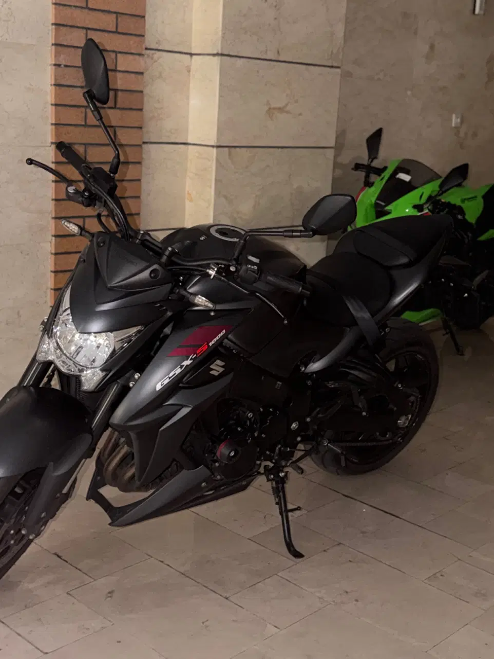 Gsx1000|موتورسیکلت|تهران, ونک|دیوار