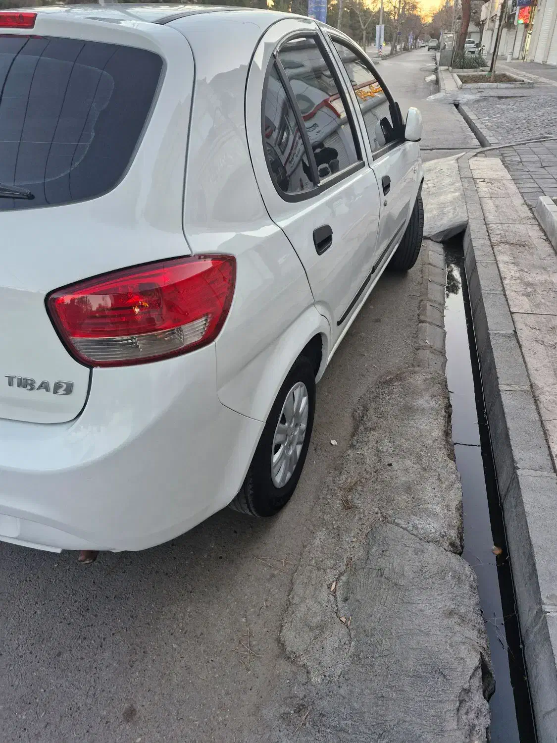 تیبا 2 مدل 98 درحد|خودرو سواری و وانت|مشهد, کارمندان دوم|دیوار