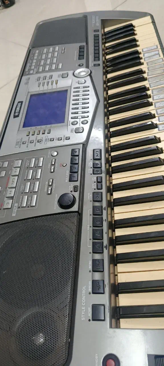 پول لازم|پیانو، کیبورد، آکاردئون|تهران, ایران|دیوار