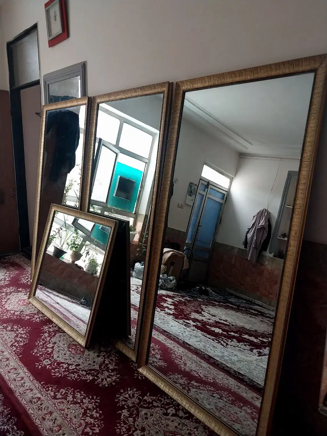 آینه های قدی|آینه|تربت جام, یحیی آباد|دیوار