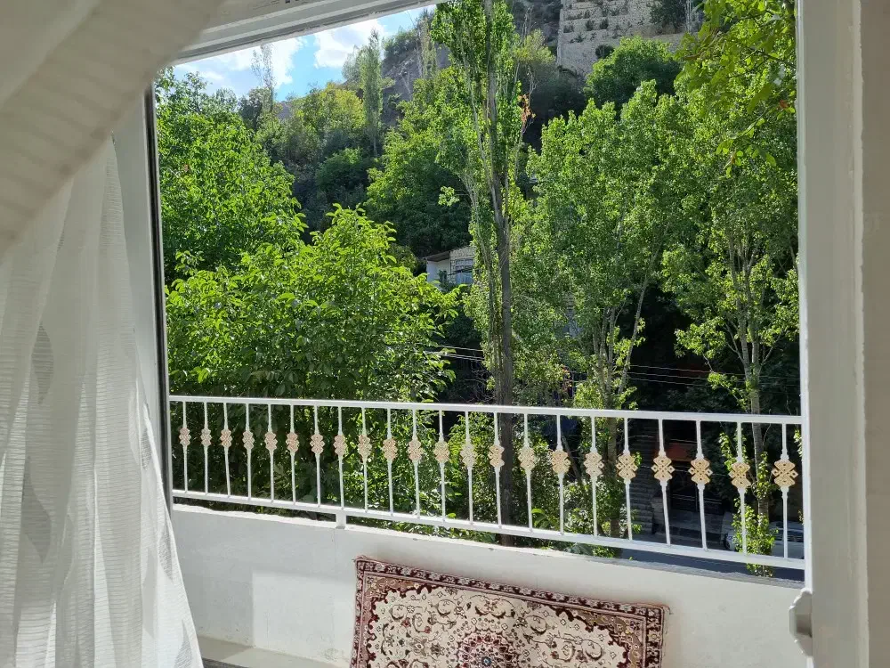 نیروی کارت کافه وسویت با جای خواب|استخدام سرایداری و نظافت|شاندیز, |دیوار