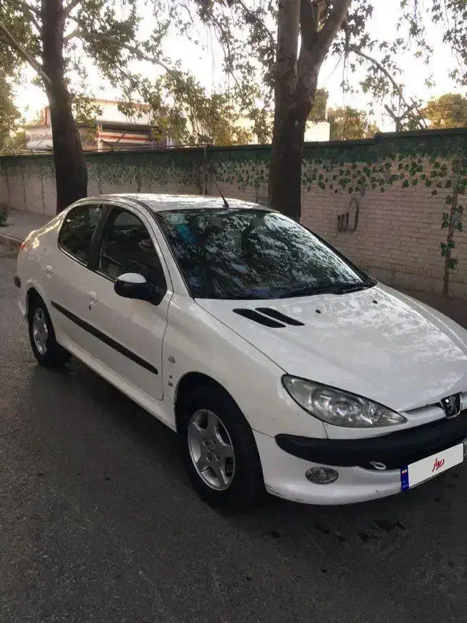 پژو ۲۰۶ v8 sd سالم|خودرو سواری و وانت|ملایر, |دیوار