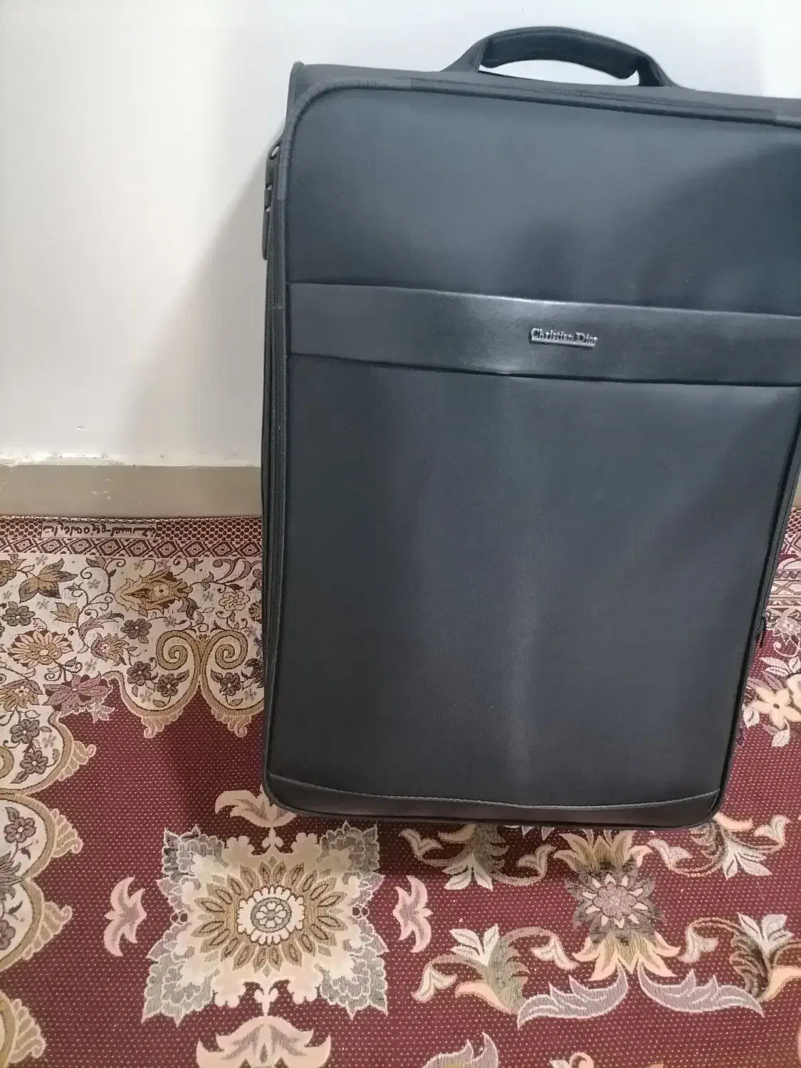 چمدان سایز بزرگ کاملا نو|کیف، کفش، کمربند|مسجد سلیمان, |دیوار