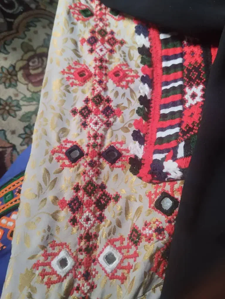 دوخت انواع درکشوک با نازلترین قیمت|لباس|سراوان, |دیوار