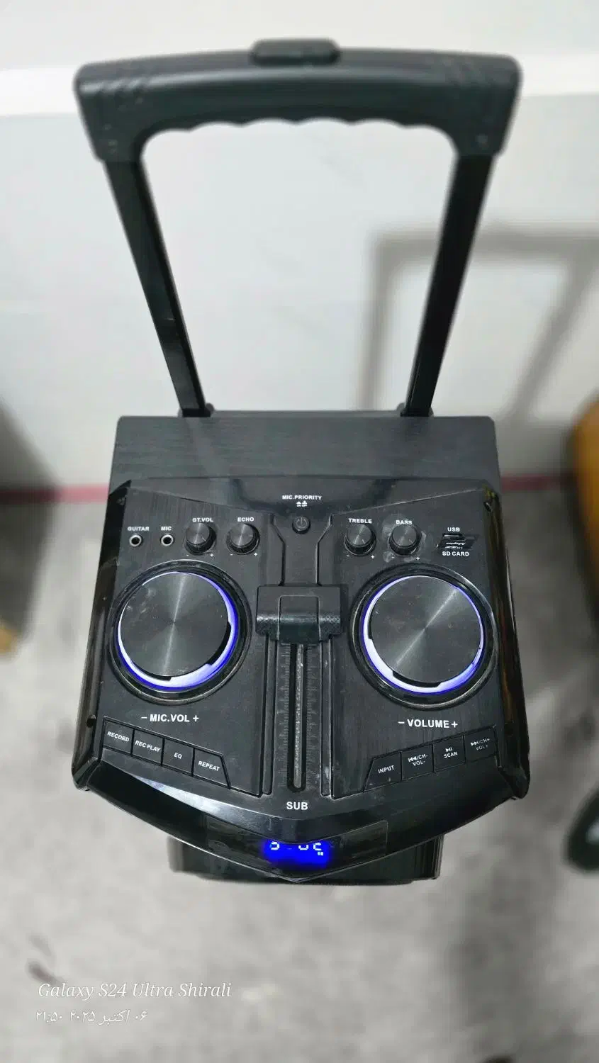 اسپیکر قابل حمل راک مدل ۵۰۰۰|پخشکننده همراه|هندیجان, |دیوار