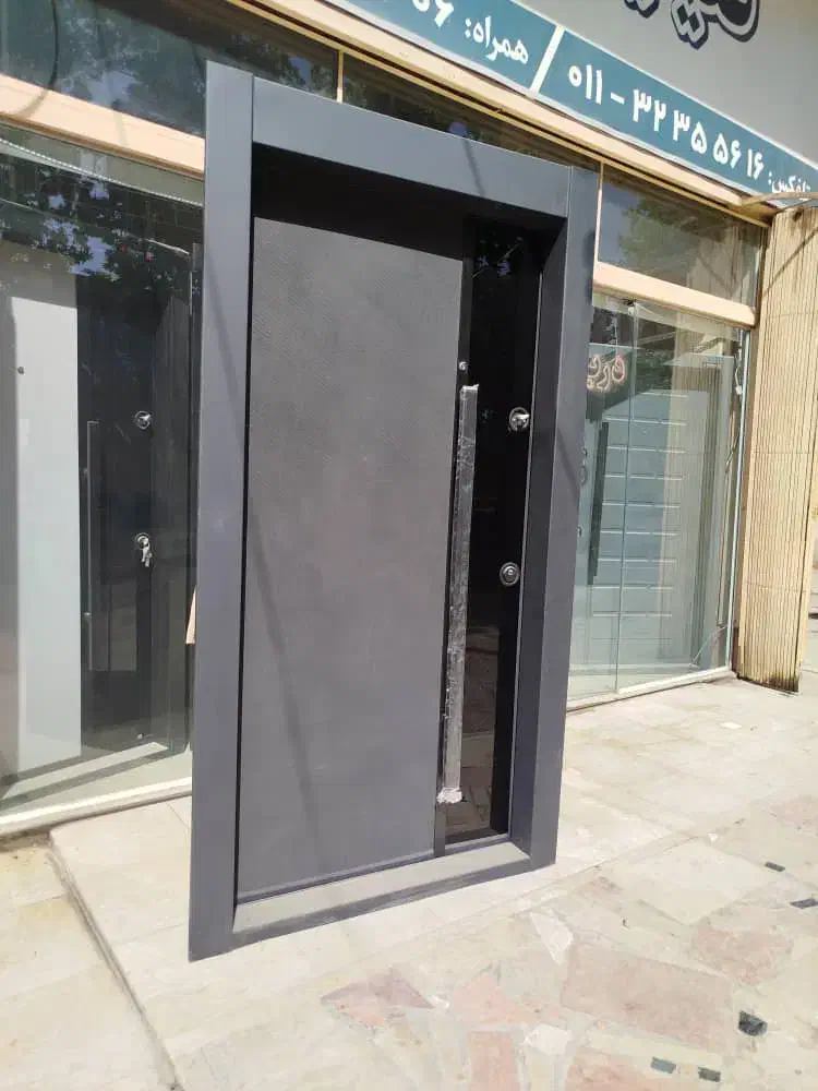 درب ضد سرقت بلوط پنجره دوجداره upvc، لمینت کد T037|مصالح و تجهیزات ساختمان|چالوس, |دیوار