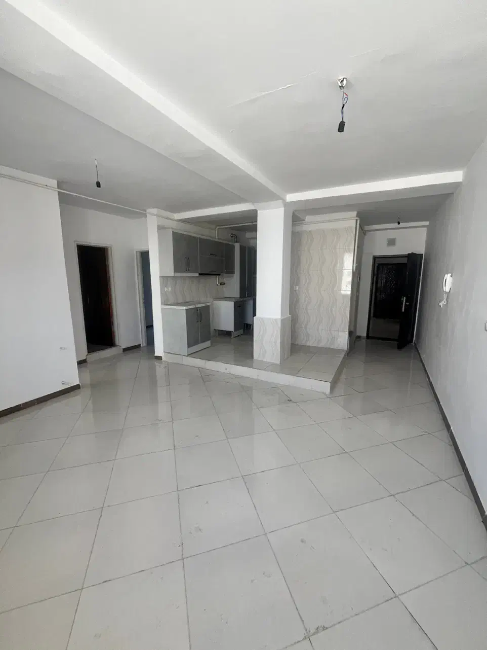 فروش واحد دو خواب مسکن مهر فیروزکوه|فروش آپارتمان|فیروزکوه, |دیوار