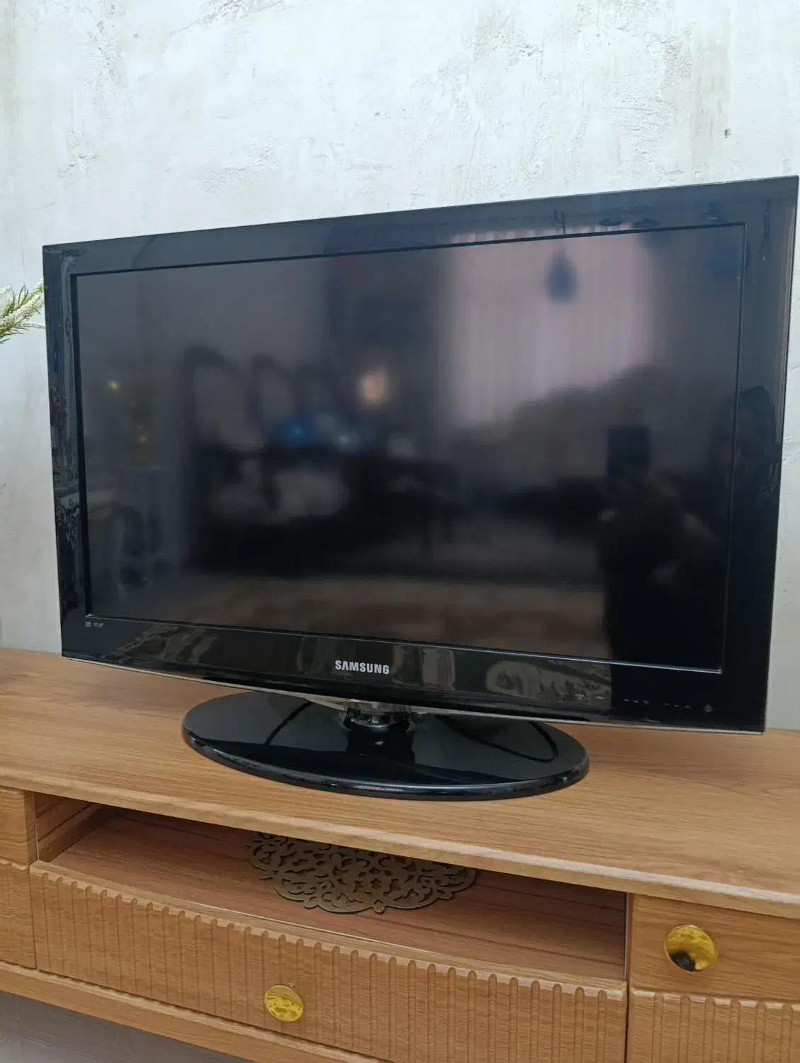 تلویزیون LCD سامسونگ|تلویزیون و پروژکتور|میانه, |دیوار