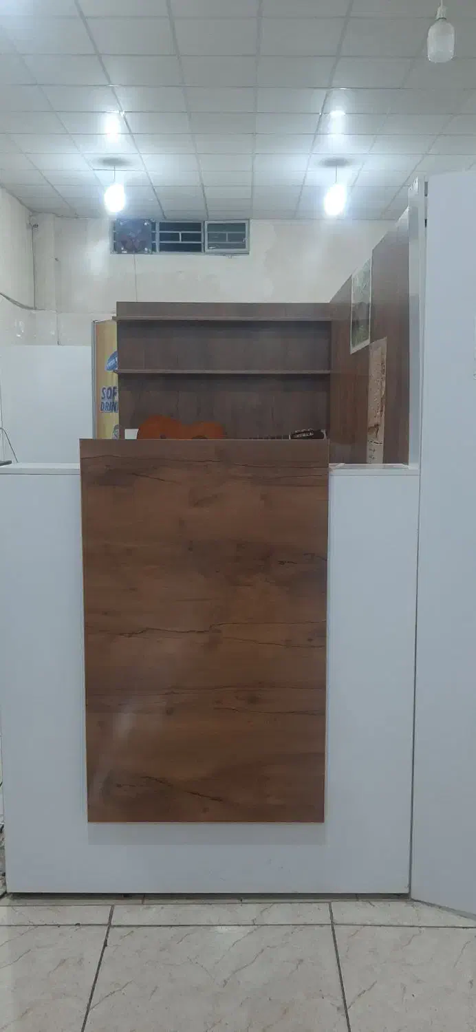 میز پیشخوان و کانال هواکش برای تهیه غذا|مبلمان اداری|کرمان, |دیوار