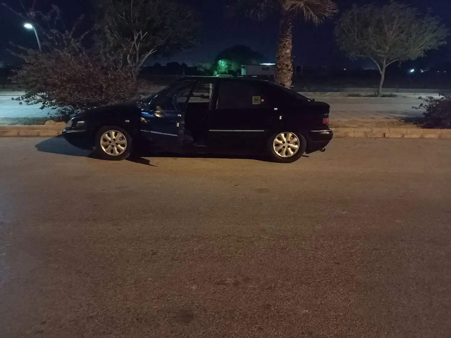 زانتیا 1800 پرشتاب سانروفدار|خودرو سواری و وانت|برازجان, |دیوار