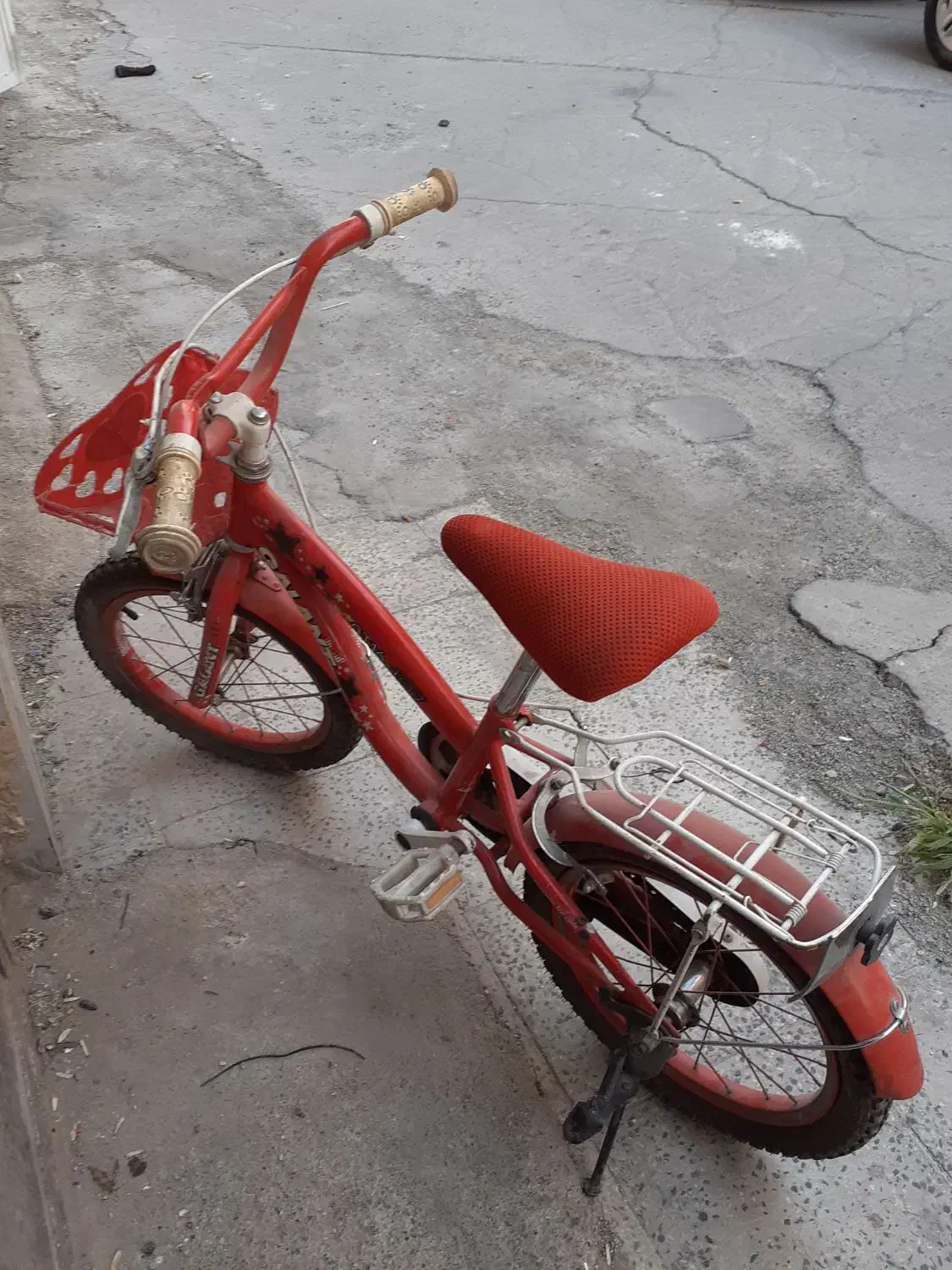 دوچرخه سایز ۱۶درحد نو فروشی|دوچرخه، اسکیت، اسکوتر|رباطکریم, مسکن مهر آبشناسان|دیوار