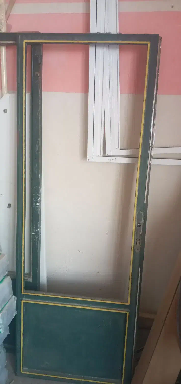 درب اهنی|مصالح و تجهیزات ساختمان|اردبیل, |دیوار