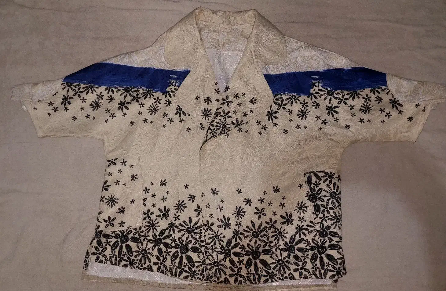 کت زنانه|لباس|کرج, برغان|دیوار