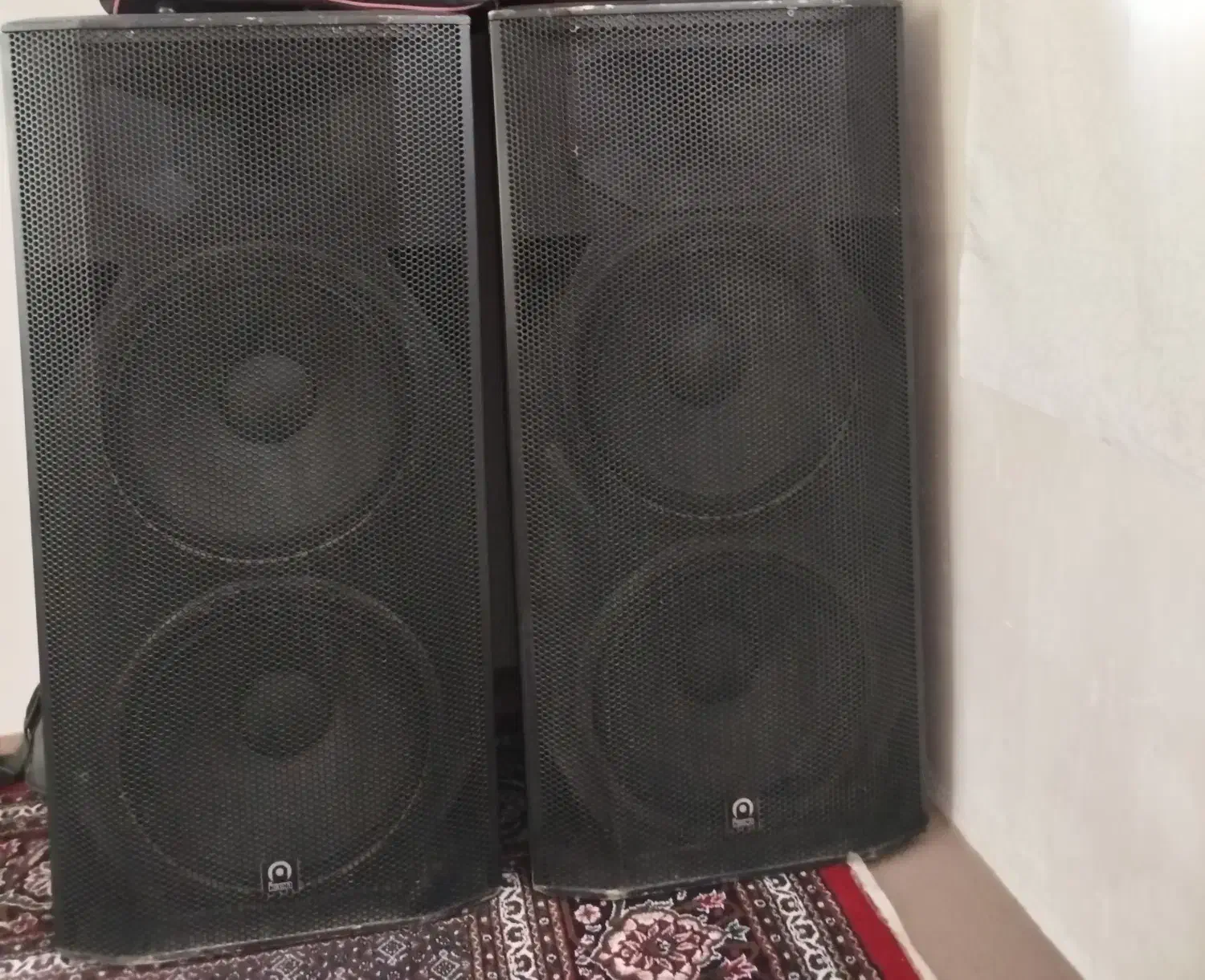 یک جفت باند اگتیو ایکون|سیستم صوتی خانگی|شاهین دژ, |دیوار