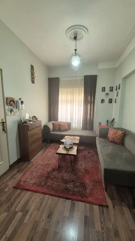 اجاره آپارتمان تک واحدی حدود ۳۸متری کلیم کاشانی