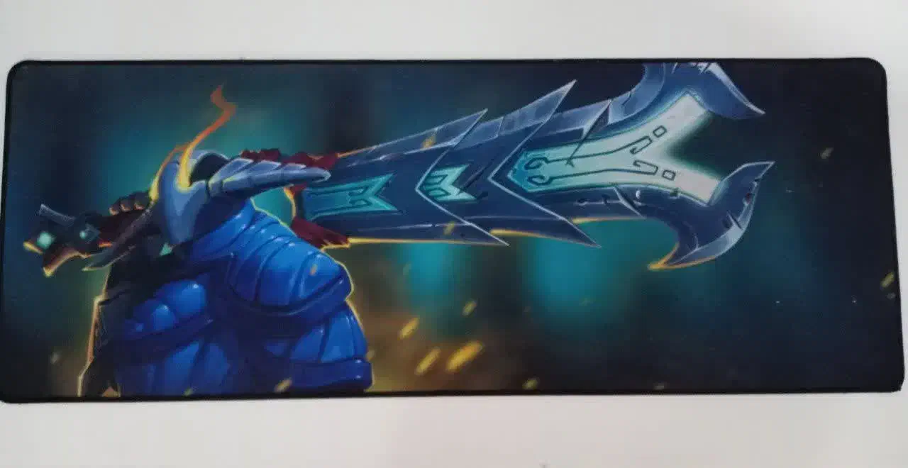 موسپد گرافیکی با طرح شمشیر فانتزی. طراحی خاص.|قطعات و لوازم جانبی رایانه|قم, نخودی|دیوار