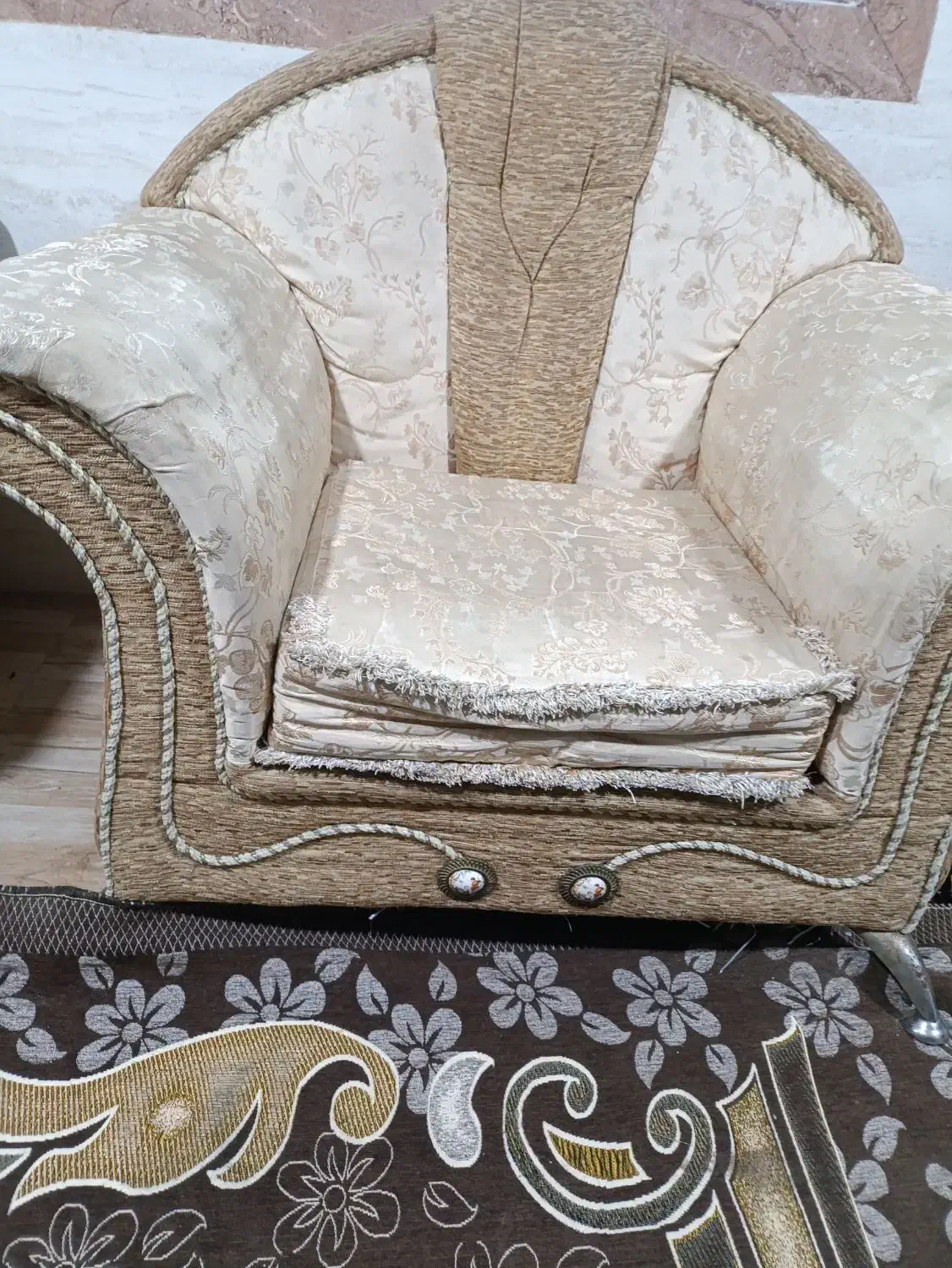 مبل هفت نفره|مبلمان خانگی و میز عسلی|گوراب زرمیخ, |دیوار