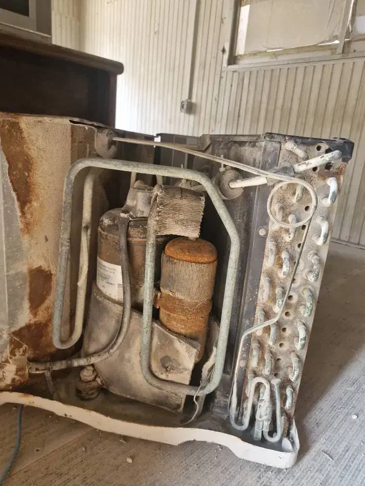 کولر پنجره سالم است|کولر گازی و فنکوئل|بندر دیر, |دیوار