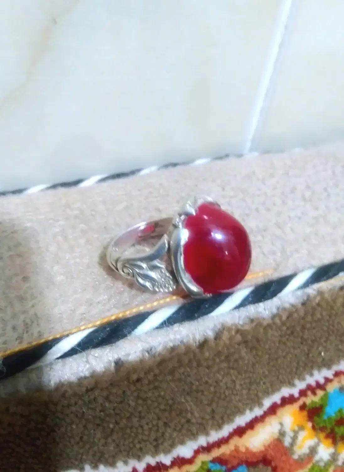 انگشترنقره یاقوت سرخ وزن نقره۱۴گرم|جواهرات|قم, شاه ابراهیم|دیوار