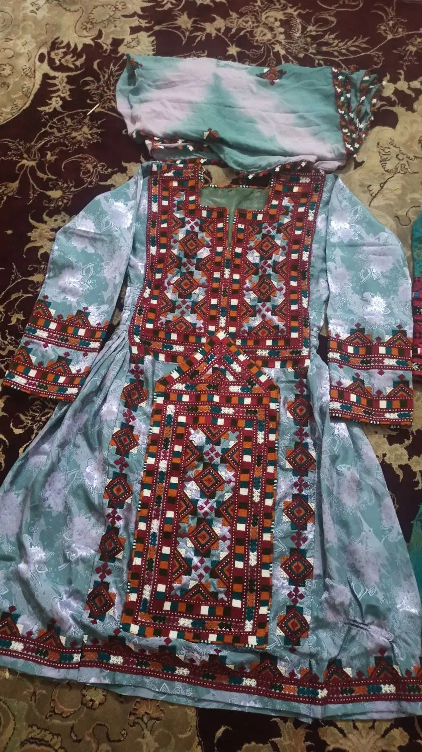 زیح|لباس|خاش, |دیوار