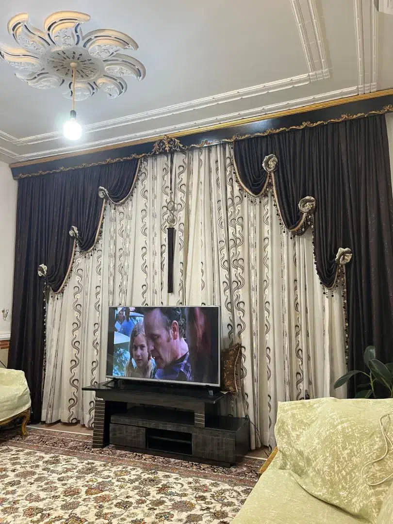 فروش پرده سلطنتی خیلی تمیز کوه چنار|پرده، رانر، رومیزی|کوه چنار, |دیوار