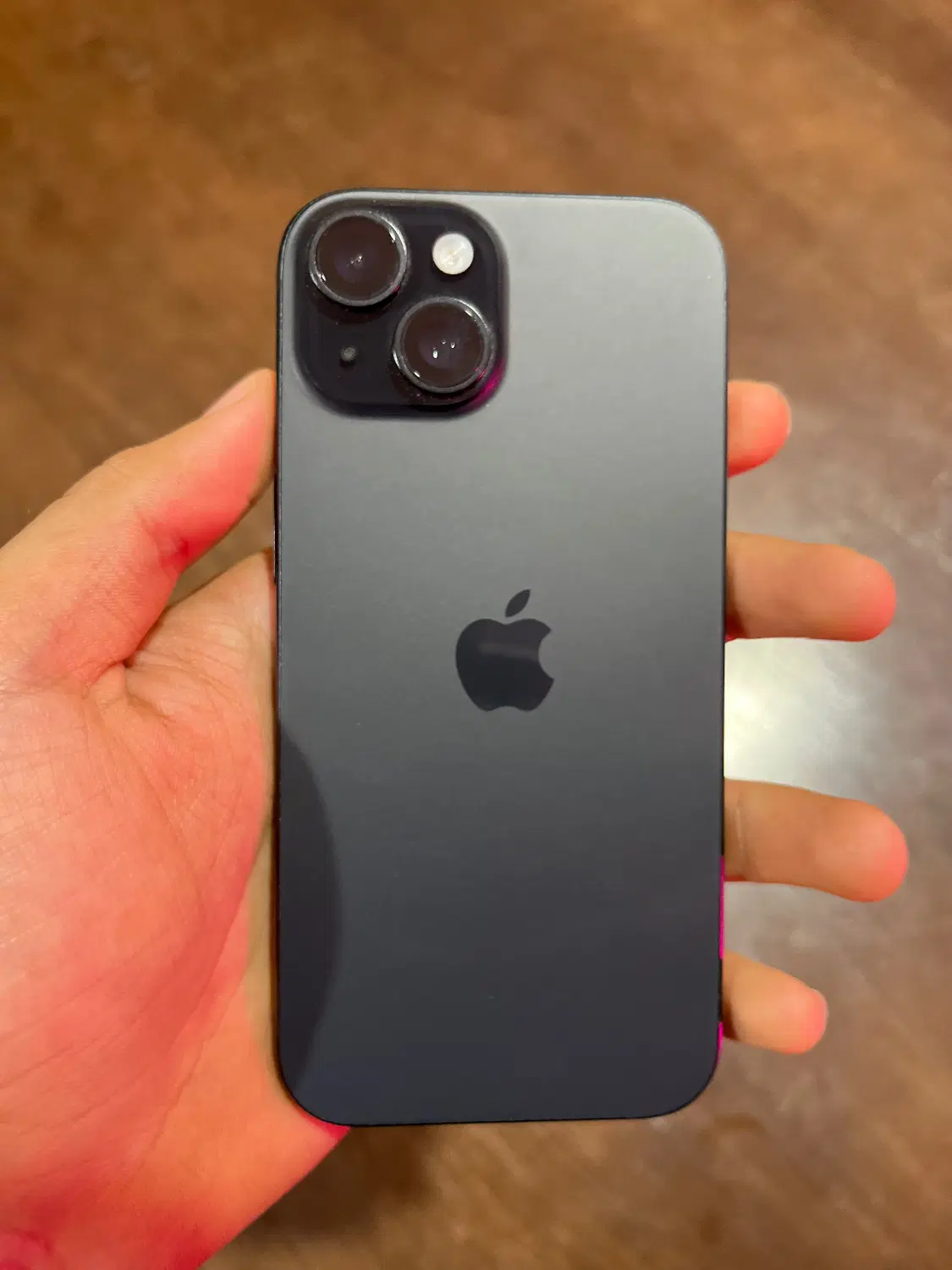 iPhone 15|موبایل|جم, |دیوار