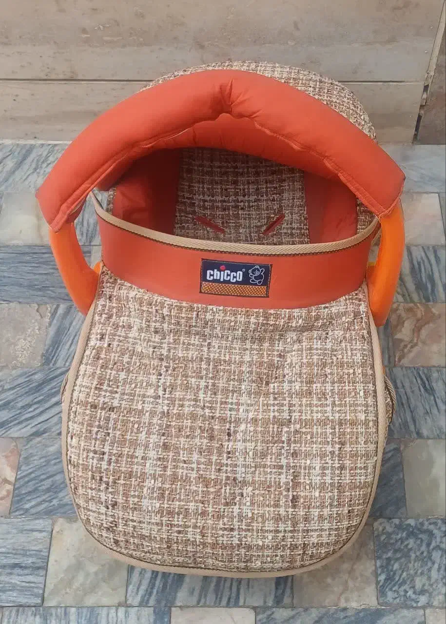 کریر|کالسکه و لوازم جانبی|قم, شهدا|دیوار