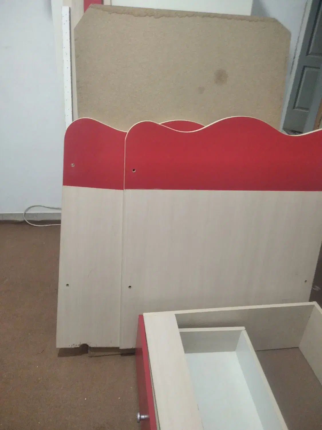 تخت کودک|تخت و سرویس خواب|قم, پردیسان|دیوار