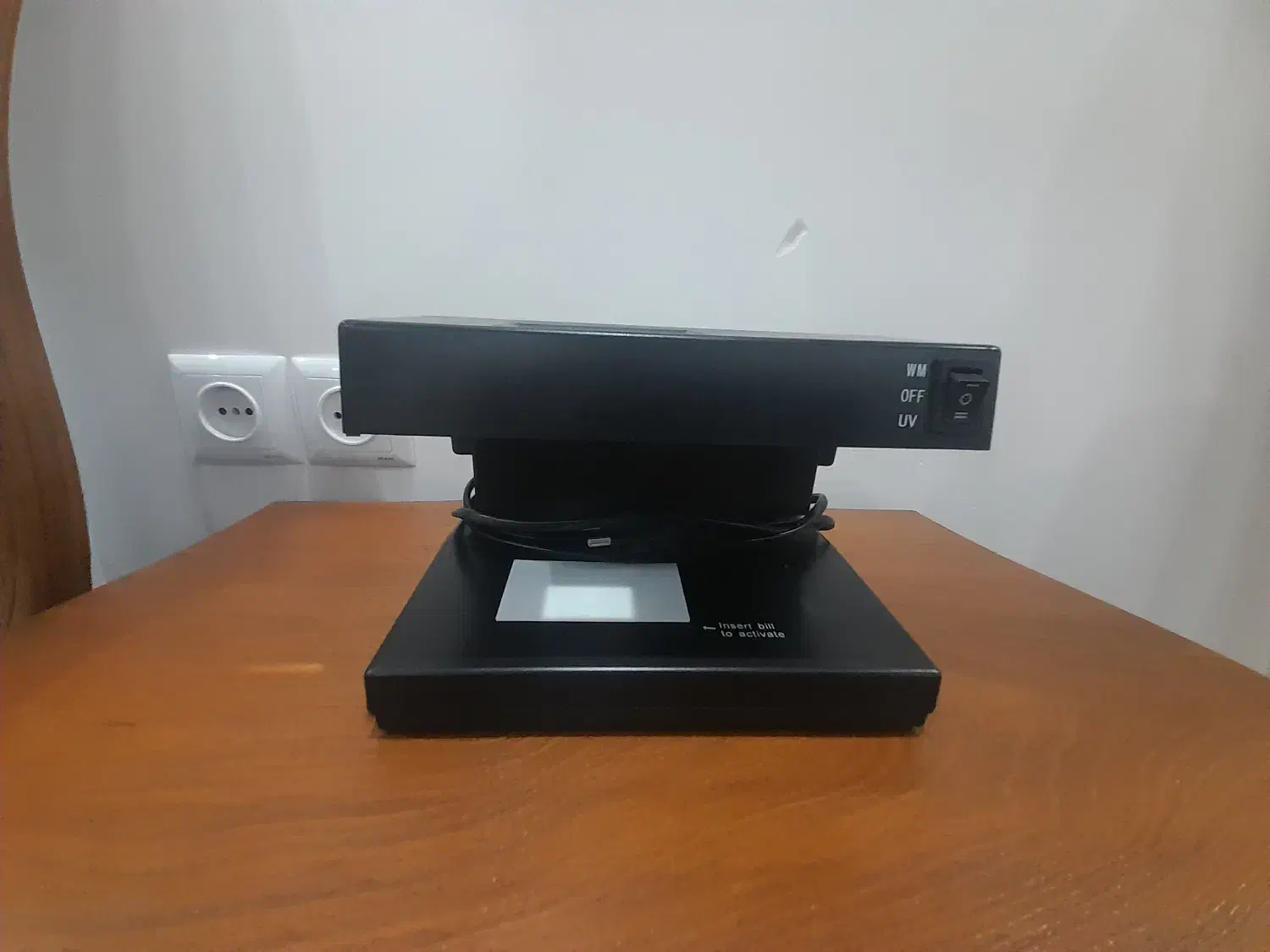 دستگاه تشخیص اصالت اسکناس|دفتر کار|کاشان, زیارتی|دیوار