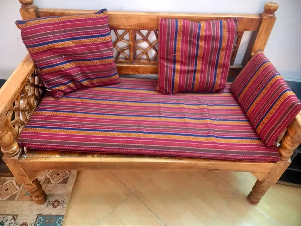 ست کامل مبلمان شامل مبل ۷نفره با میزجلو وعسلی|مبلمان خانگی و میز عسلی|ورامین, شهرک فجر|دیوار