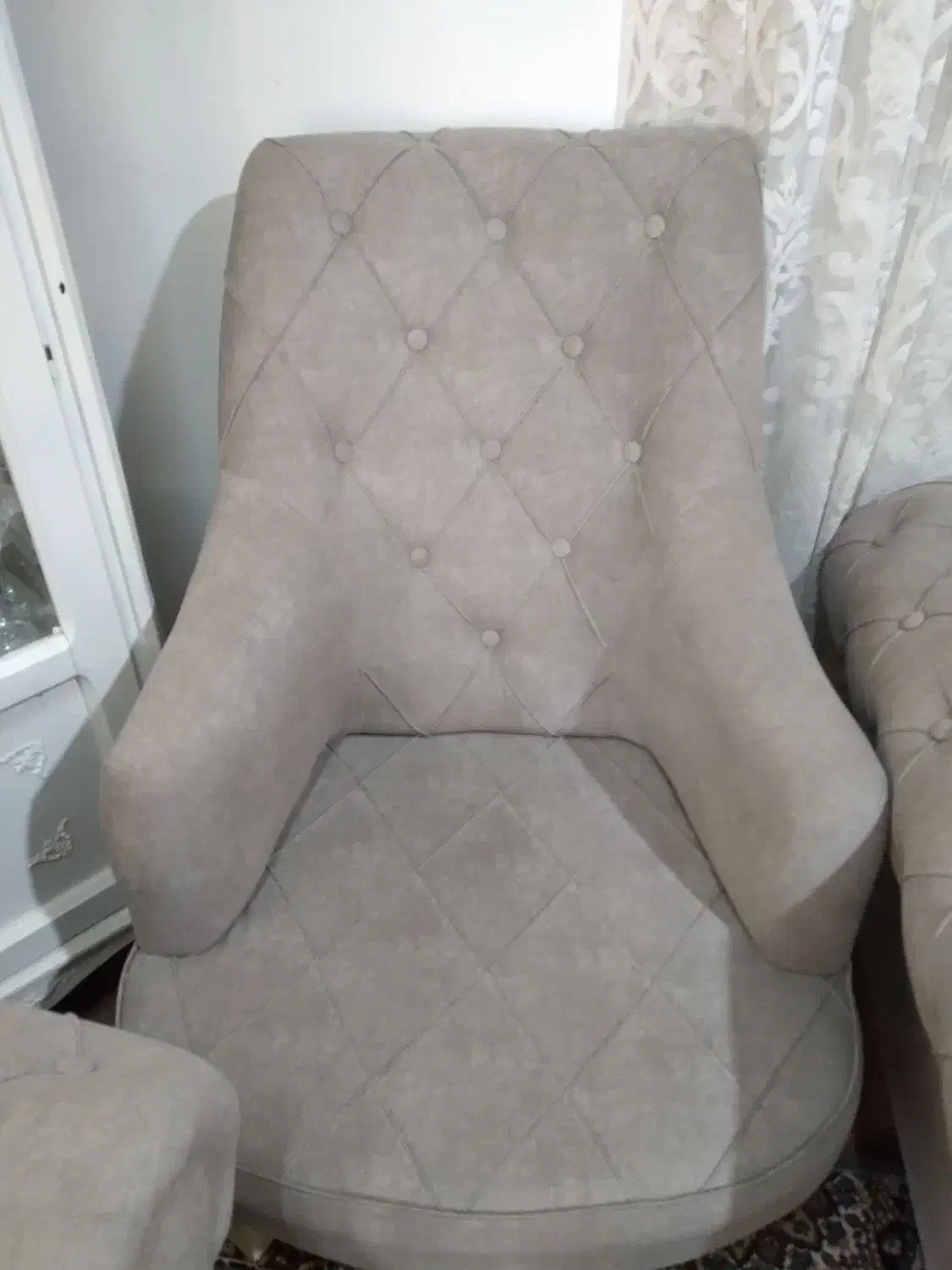 مبل هفت نفره سالم مدل چستر به همراه میز وعسلی|مبلمان خانگی و میز عسلی|خشکبیجار, |دیوار