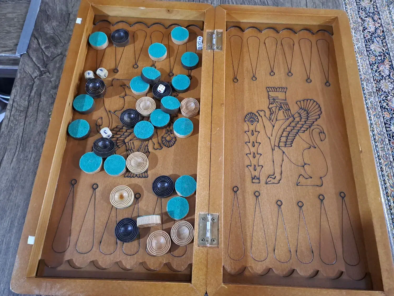 تخته نرد|کلکسیون اشیاء عتیقه|محمدشهر, شهرک چمران|دیوار