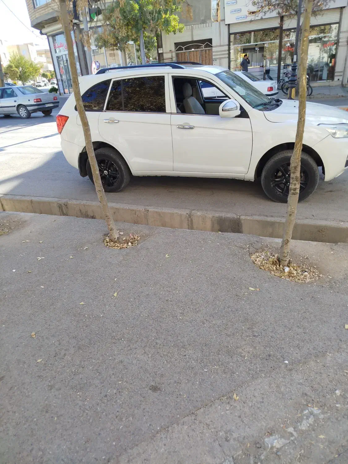 لیفان x۶۰|خودرو سواری و وانت|خرمآباد, |دیوار