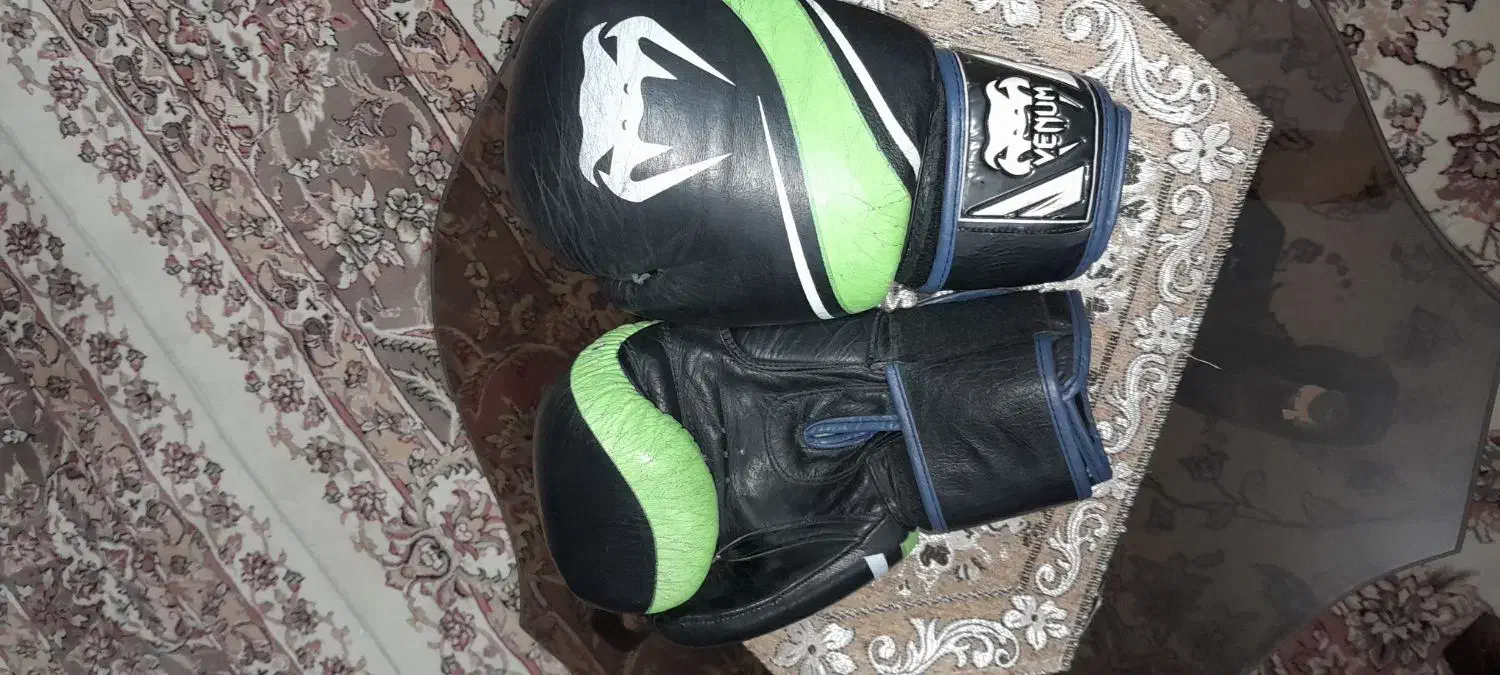 دست کش بوکس ونوم|تجهیزات ورزشی|تربتحیدریه, منصوریه|دیوار