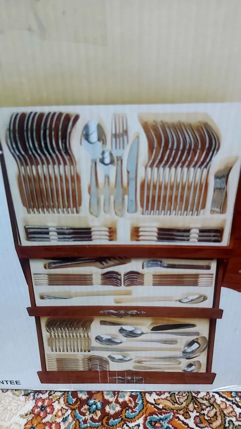 سروبس ۱۲۸پارچه قاشق چنگال آلمانی اصل|ظروف سرو و پذیرایی|شیراز, پودنک|دیوار