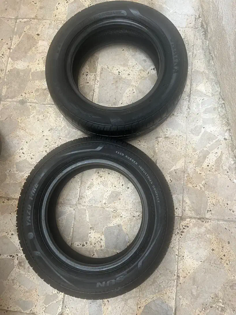 ۲عدد لاستیک|قطعات یدکی و لوازم جانبی|رشت, نخودچر|دیوار