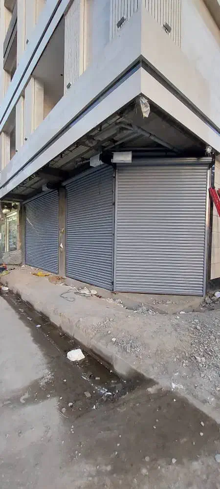 کرکره برقی  مستقیم از کارخانه با برق اضطراری|خدمات پیشه و مهارت|میانه, |دیوار