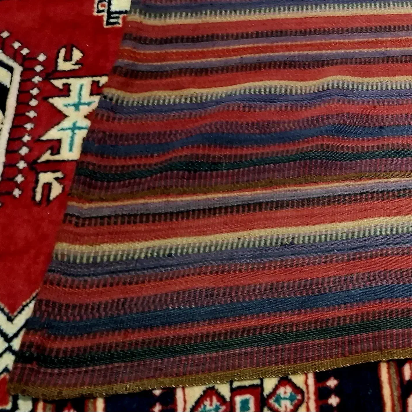 جاجیم آنتیک آذربایجانی|گلیم، جاجیم، گبه|آمل, |دیوار