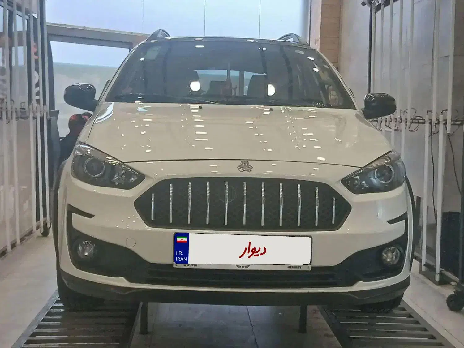 اطلسGفول،سانروف دار،مدل دی ماه 1403|خودرو سواری و وانت|اصفهان, عاشق‌آباد|دیوار