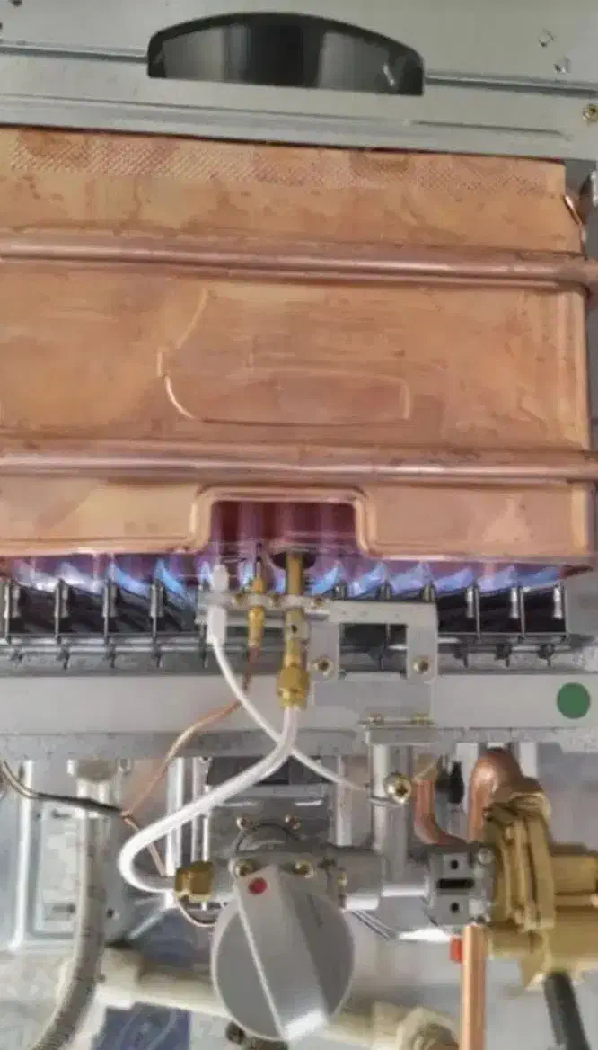 طرح معاوضه ابگرمکن میبرم خراب اشتری  تعویضی|آبگرمکن، پکیج، شوفاژ|آبادان, |دیوار