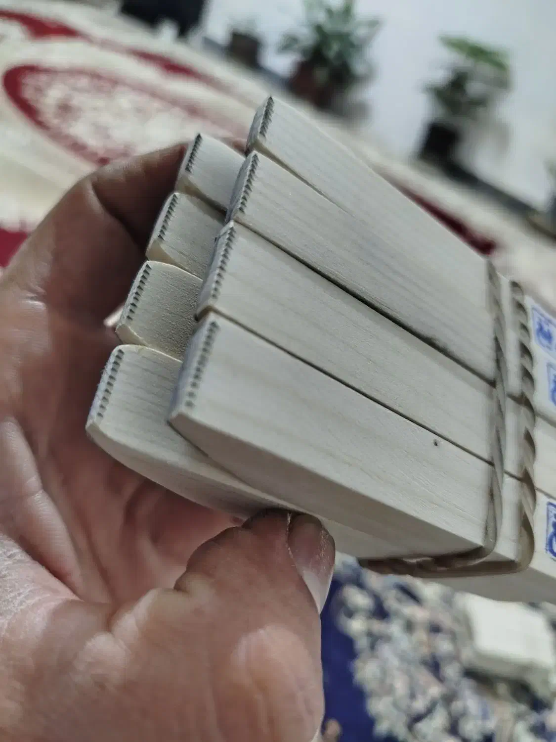 تیغ|سازهای بادی|معمولان, |دیوار