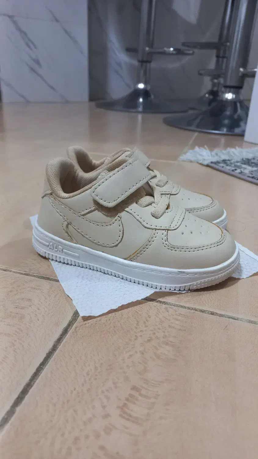 کفش کتونی اسپرت سایز۲۵|کفش و لباس بچه|رشت, حمیدیان|دیوار