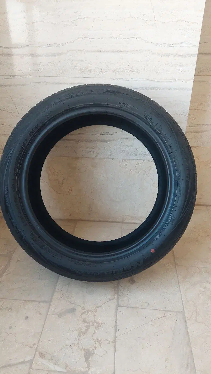 لاستیک نکسن  205/50R17|قطعات یدکی و لوازم جانبی|اهواز, شهرک نفت|دیوار